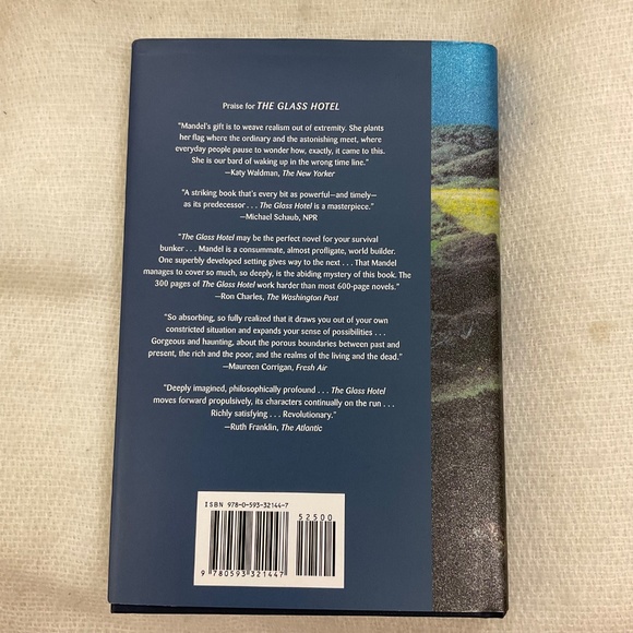 Sea of Tranquility by Emily St. John Mandel Hardcover *Read* - Picture 4 of 5